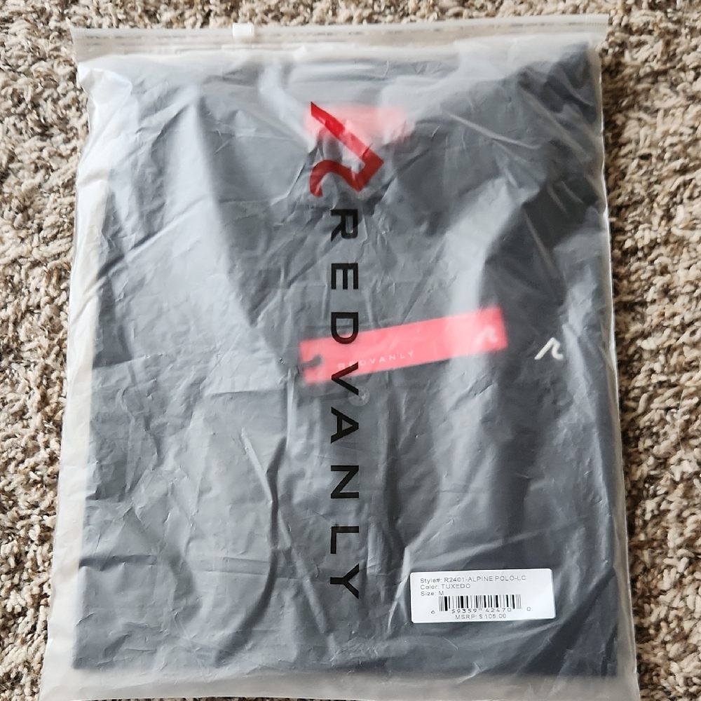 Redvanly Black T-Shirt